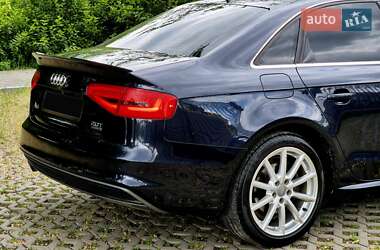 Седан Audi A4 2015 в 
