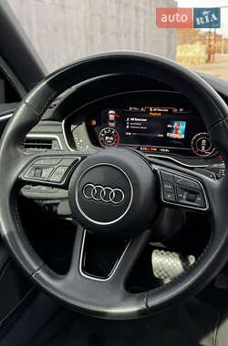 Седан Audi A4 2018 в 