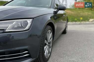 Седан Audi A4 2017 в 