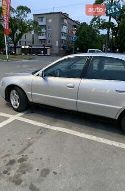 Седан Audi A4 2000 в 