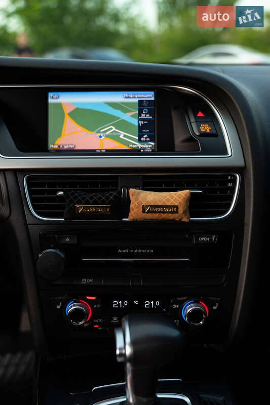 Седан Audi A4 2014 в Кривом Роге