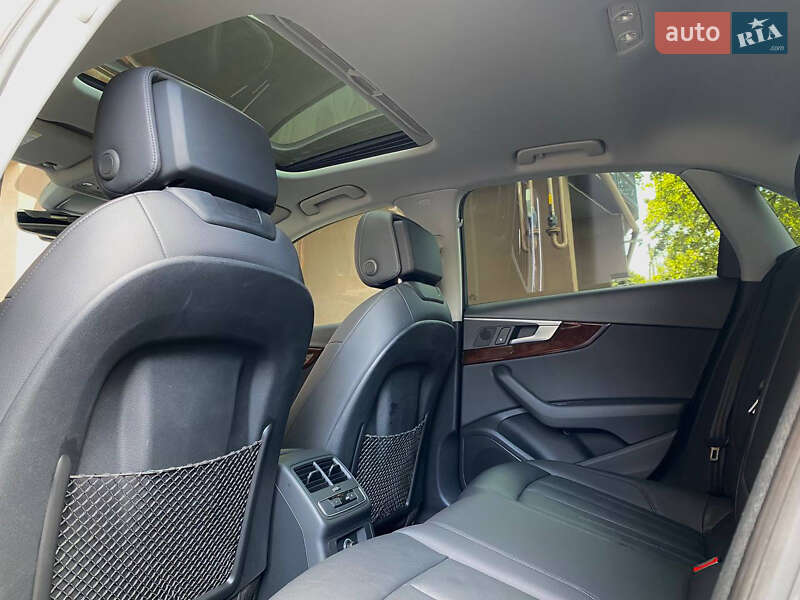 Седан Audi A4 2018 в Днепре