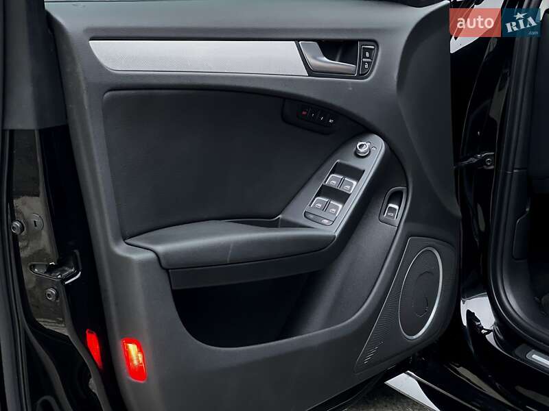 Седан Audi A4 2015 в Тернополі