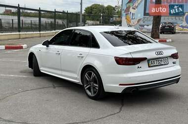 Седан Audi A4 2018 в 