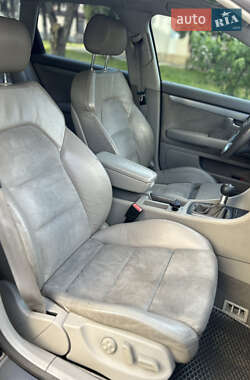 Универсал Audi A4 2004 в 