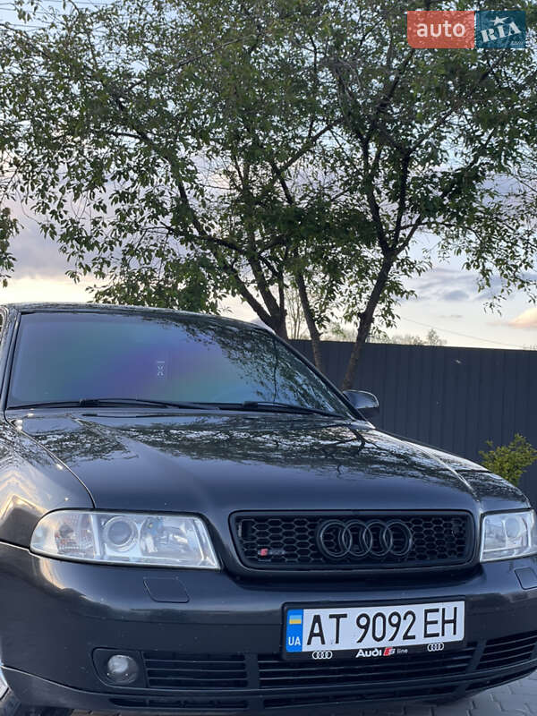 Седан Audi A4 1999 в 