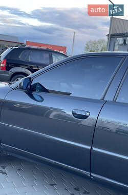 Седан Audi A4 1999 в 