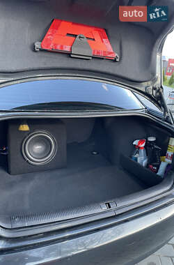Седан Audi A4 1999 в 