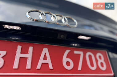Седан Audi A4 2015 в 