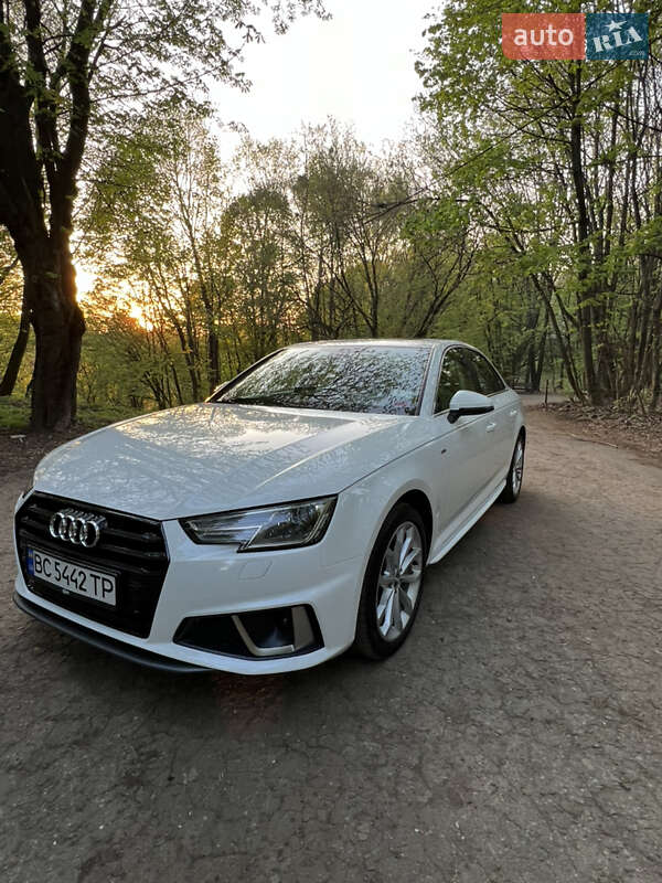Audi A4 2019