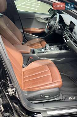 Седан Audi A4 2019 в 