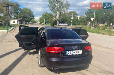 Седан Audi A4 2012 в 