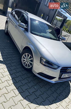 Универсал Audi A4 2013 в 