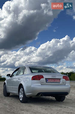 Седан Audi A4 2005 в 