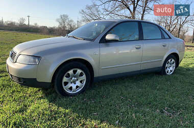 Седан Audi A4 2004 в Ізмаїлі