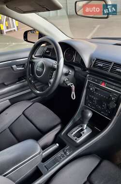 Универсал Audi A4 2004 в 