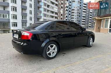 Седан Audi A4 2003 в 
