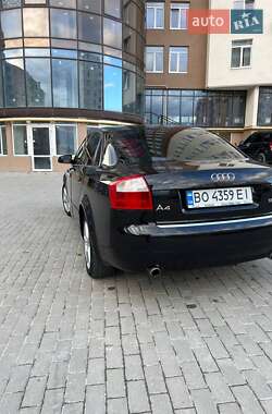 Седан Audi A4 2003 в 