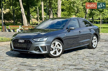 Седан Audi A4 2023 в 