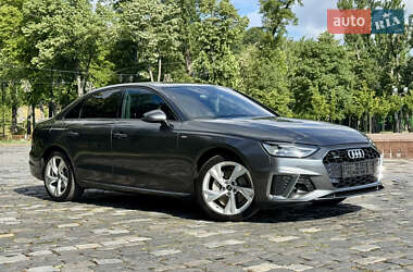 Седан Audi A4 2023 в 
