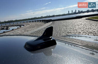 Седан Audi A4 2023 в 