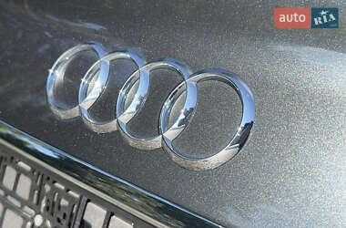 Седан Audi A4 2023 в 