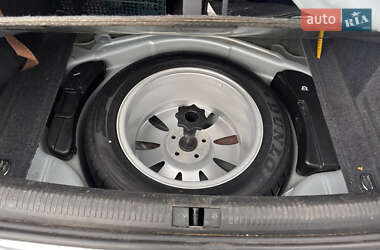 Седан Audi A4 2004 в 