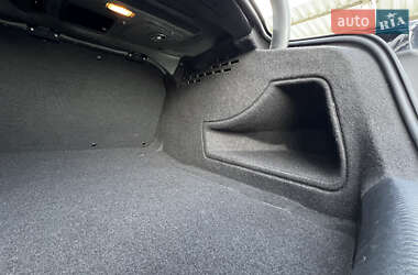 Седан Audi A4 2013 в 