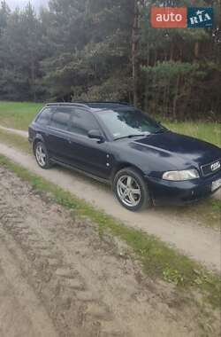 Універсал Audi A4 1996 в 