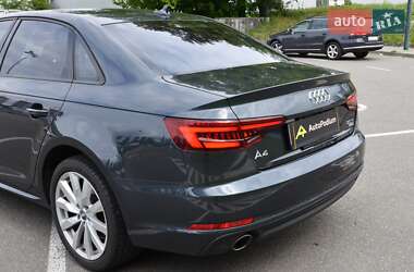 Седан Audi A4 2018 в 