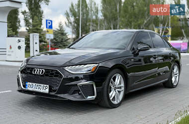 Седан Audi A4 2023 в 