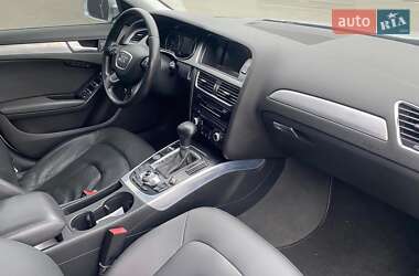 Седан Audi A4 2012 в 