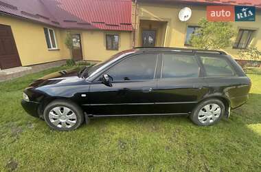 Универсал Audi A4 2000 в Яворове