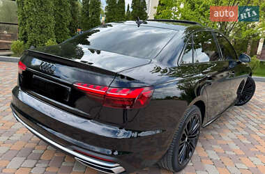 Седан Audi A4 2020 в 