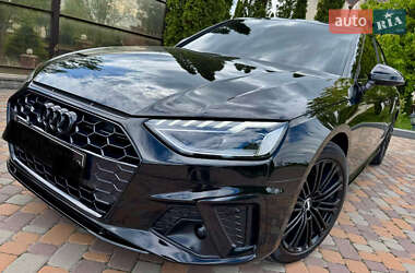 Седан Audi A4 2020 в 