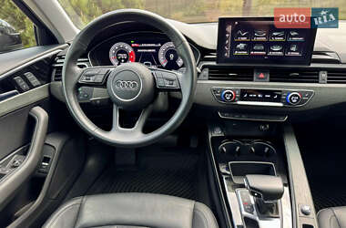 Седан Audi A4 2020 в 