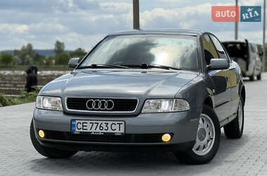 Седан Audi A4 2000 в 
