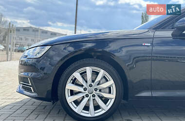 Седан Audi A4 2016 в 