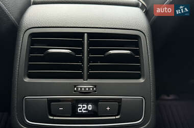 Седан Audi A4 2016 в 