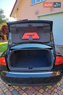 Седан Audi A4 2007 в 
