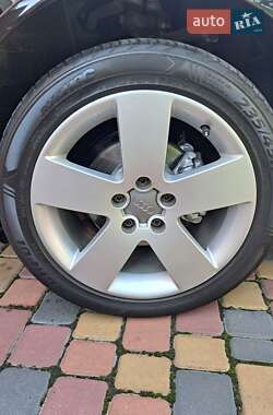 Седан Audi A4 2007 в 