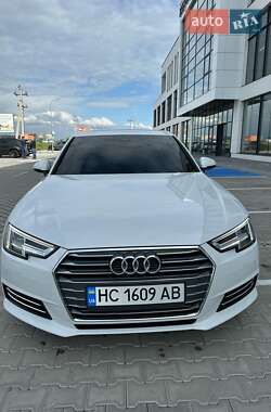 Седан Audi A4 2018 в 