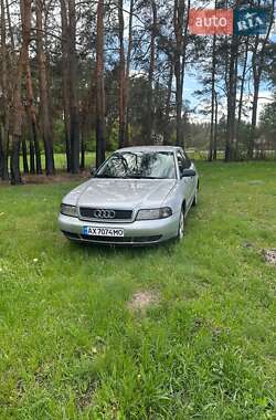 Седан Audi A4 1995 в Харькове