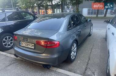Седан Audi A4 2012 в 