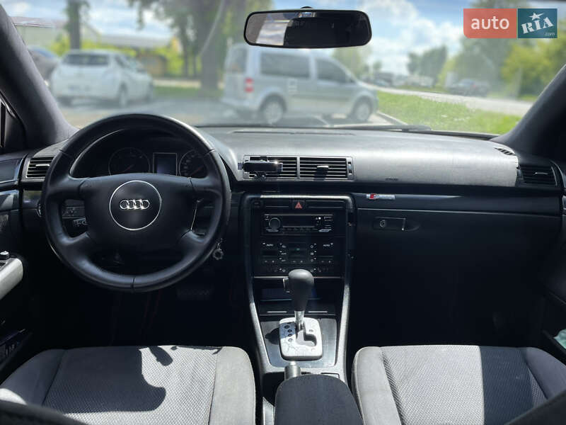 Седан Audi A4 2002 в Виннице