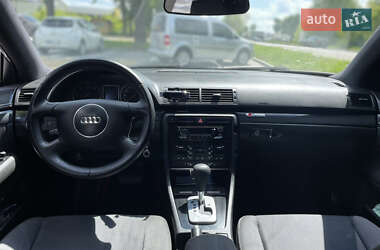 Седан Audi A4 2002 в 