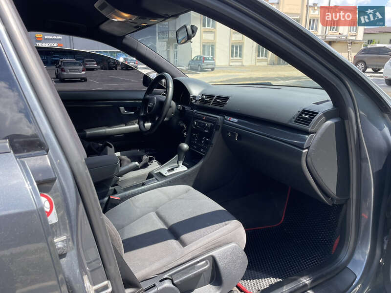 Седан Audi A4 2002 в Виннице