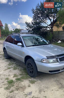 Универсал Audi A4 1998 в 
