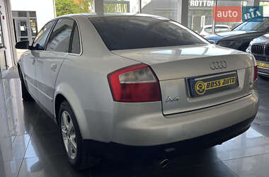 Седан Audi A4 2002 в 
