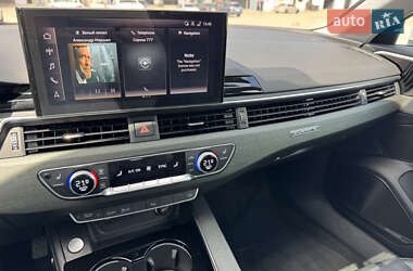 Седан Audi A4 2021 в 